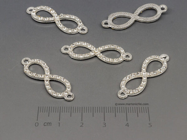 Безкрайност с камъни 33x10mm, отвор халки 2.3mm - 5бр.