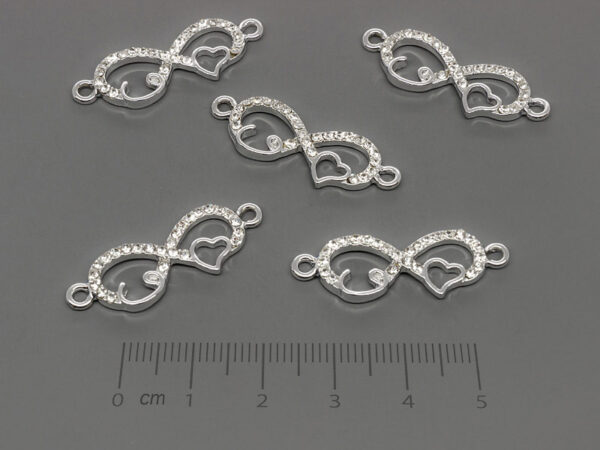 Безкрайност с камъни със сърце 31x11mm, отвор халки 1.8mm - 5 бр.
