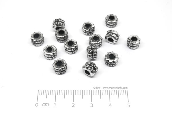 Цилиндър 9x6mm, отвор 4mm - 50g ≈ 201 бр.