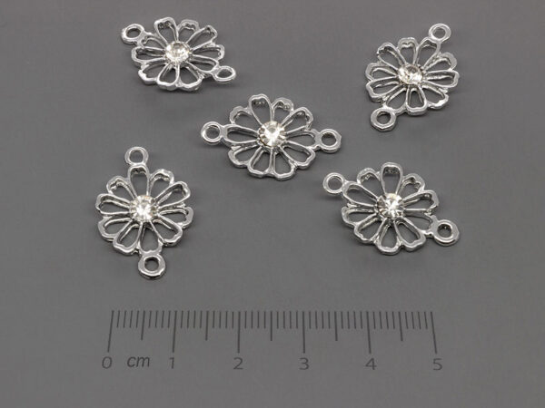 Цвете 23x15mm, отвор халки 2mm - 5 бр.