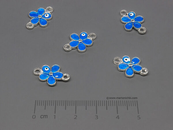 Цвете със синьо око 18x12mm, халки 2mm - 5 бр.