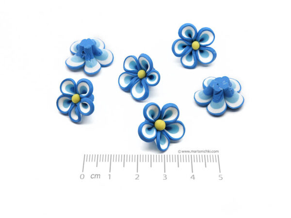 Цвете - синьо 19х19х8mm, отвор 1.5mm - 10бр.