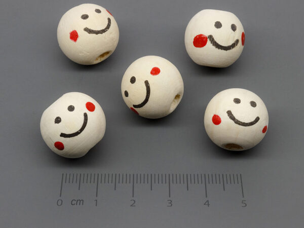 Дървени главички с усмивка d=17.5mm отвор 2.5mm - 20 бр.