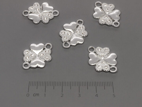 Детелина 23.5x16.5mm, отвор халки 2.7mm - 5 бр.