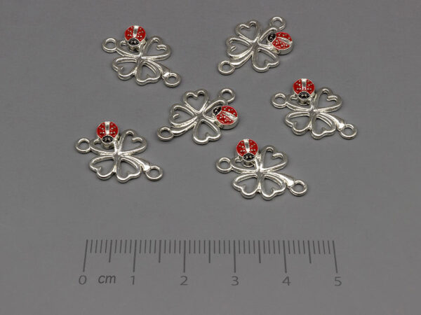Детелина с калинка 19x13mm, отвор халки 1.8mm - 50 бр.