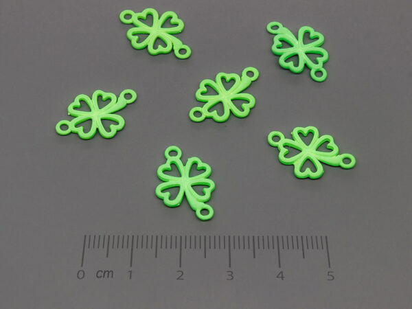 Детелина зелена 19x12mm, отвор халки 1.6mm - 5 бр.