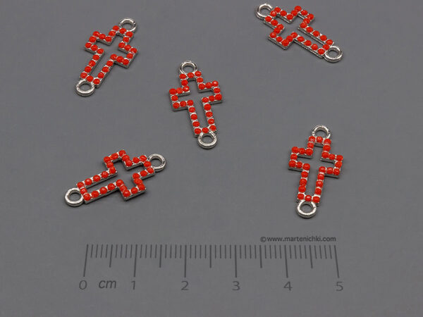 Кръст с червени камъни 22x11mm, халки 2.2mm - 50 бр.