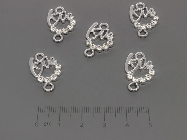 Love с камъни 19.5x12.5mm, отвор халки 2.6mm - 50 бр.