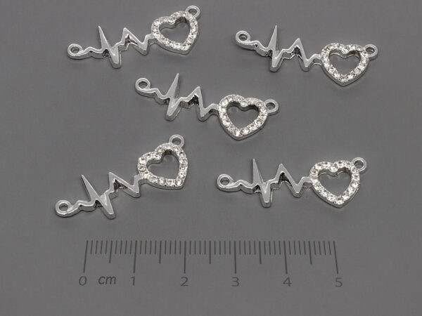 Мънисто със сърце 30.5x10.5mm, отвор халки 1.2mm - 50 бр.