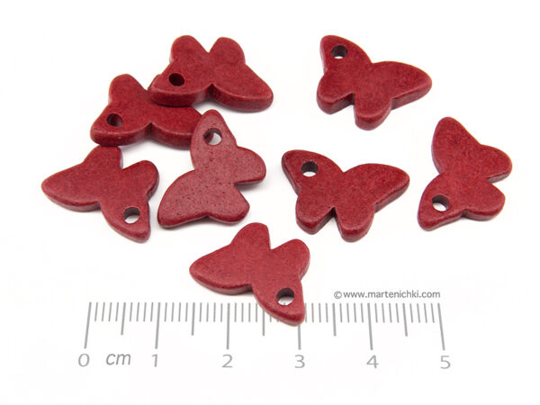 Пеперуда - червенa 18.5х12х3mm, отвор 2.5mm - 5бр.