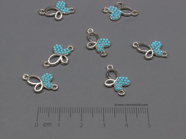 Пеперуда със сини камъни 17x11.5mm, халки 1.5mm - 5 бр.