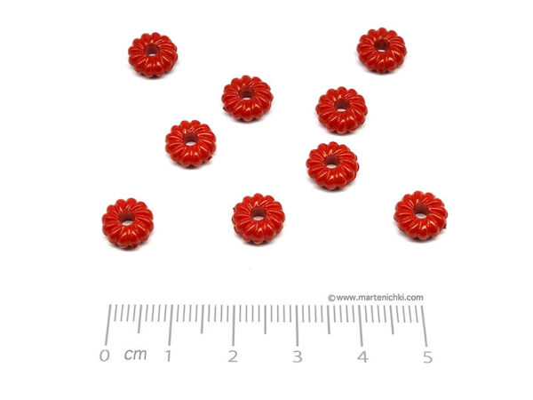 Разделител червен - d=9mm, дебелина 3.5mm, отвор 2.5mm - 50g ≈ 344 бр.