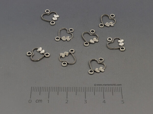 Сърце - 13x10mm, отвор халки 1.5mm - 20бр.