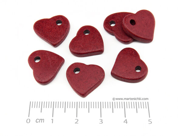 Сърце - червено 16.5х15х3mm, отвор 2.8mm - 5бр.