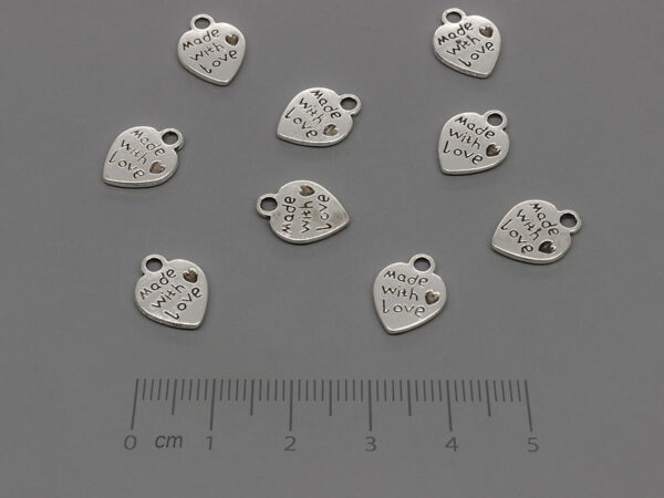 Сърце made with Love 12х10х2.5mm, халка 2mm - 200 бр.