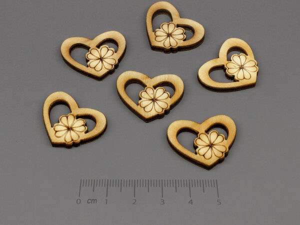 Сърце с детелина 25x20x3.3mm - 10 бр.