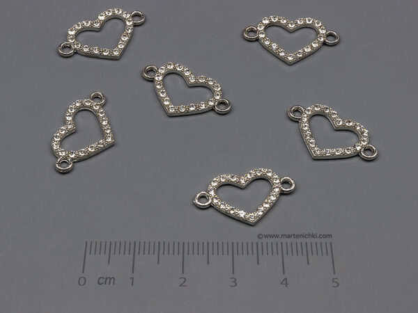 Сърце с камъни 21x12mm, халки 1.8mm - 50 бр.