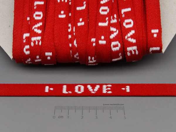 Шевица с надпис Love - ширина 10mm - 5m