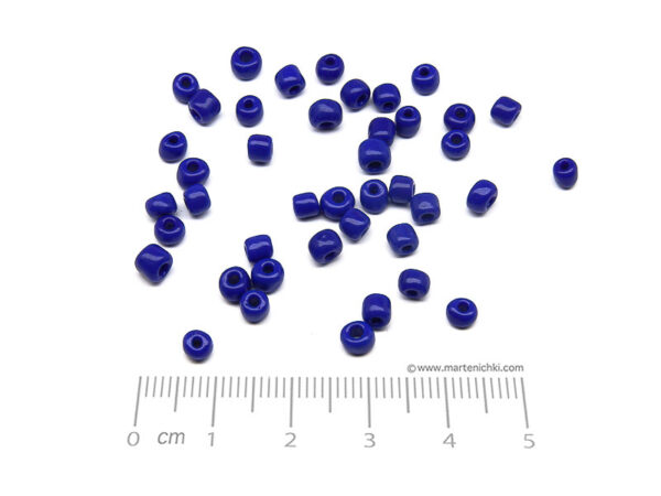 Синци - тъмно сини 4х4mm, отвор 1.5mm - 50g