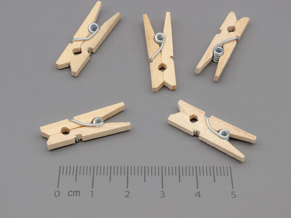 Щипки цвят дърво 26х9х3mm - 500 бр.