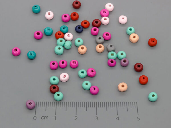 Tопче цветно d=5mm, отвор 1mm - 25g ≈ 1000 бр.
