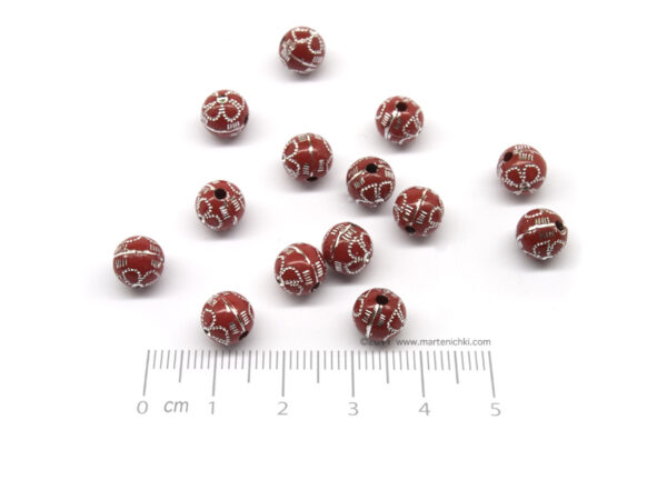 Топче с цветя - червено d=8mm, отвор 1.5mm - 25g ≈ 93 бр.
