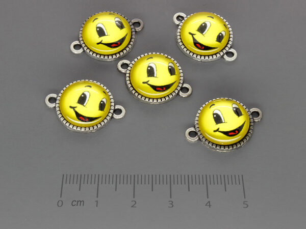Усмивка в полусфера 23.5x16.5mm, отвор халки 1.7mm - 5 бр.